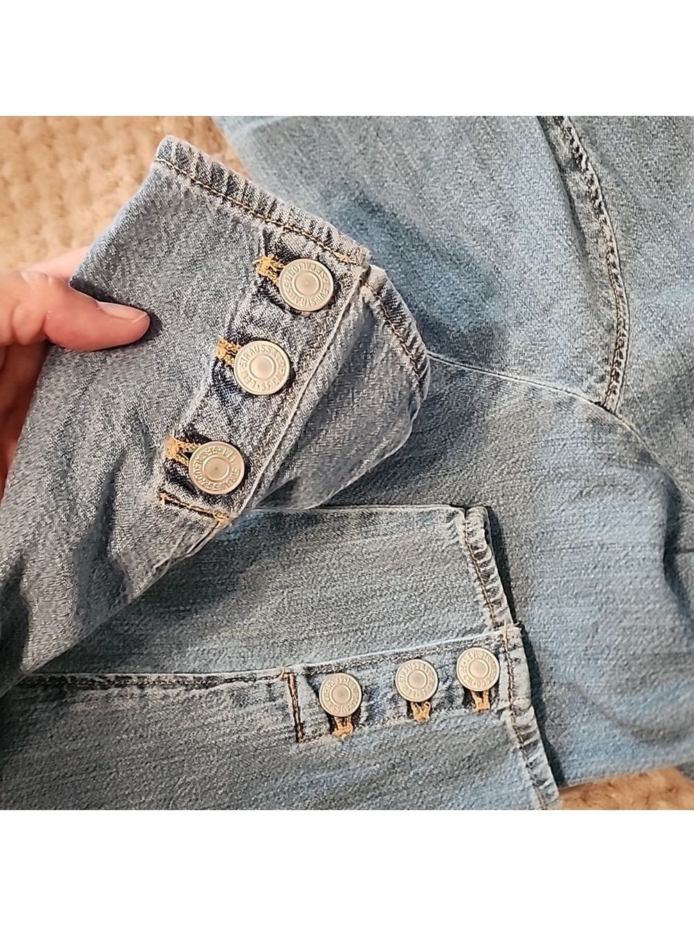 Levi's Blue Denim Button-Up Top XXL - Picture 6 of 8